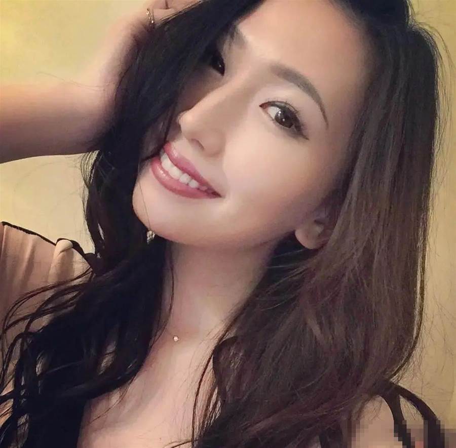 佐山爱结婚